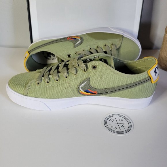 Nike SB Blazer Court Daan Van Der Linden Dusty Olive - Picture 2 of 4